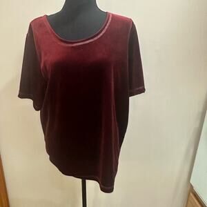 Erin London Large Velour t shirt short sleeves
